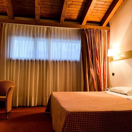 Eurohotel Palace Maniago Luaran gambar
