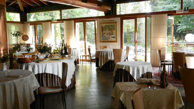 Eurohotel Palace Maniago Restoran gambar